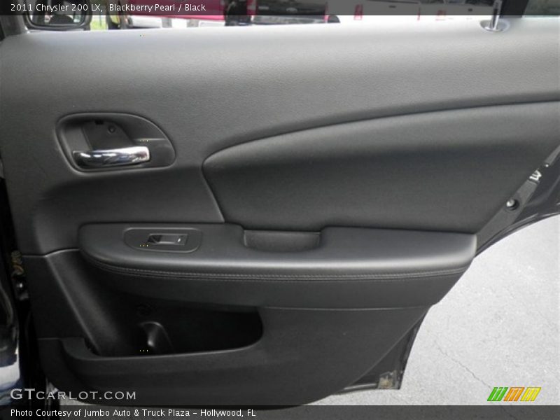 Blackberry Pearl / Black 2011 Chrysler 200 LX