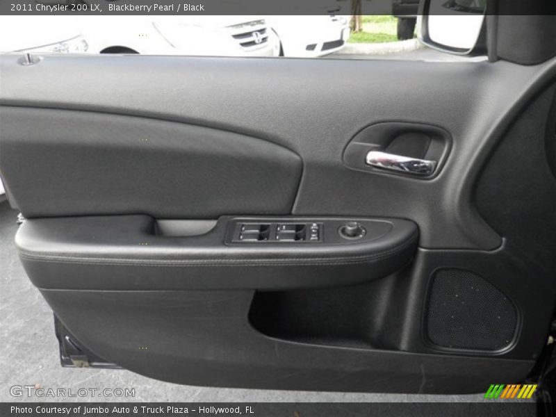 Blackberry Pearl / Black 2011 Chrysler 200 LX