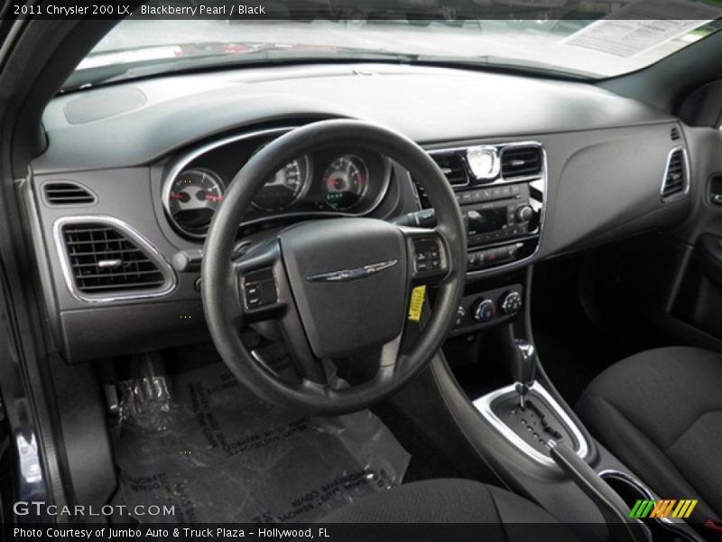 Blackberry Pearl / Black 2011 Chrysler 200 LX