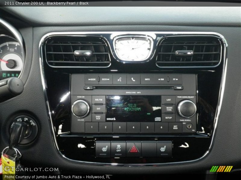 Blackberry Pearl / Black 2011 Chrysler 200 LX