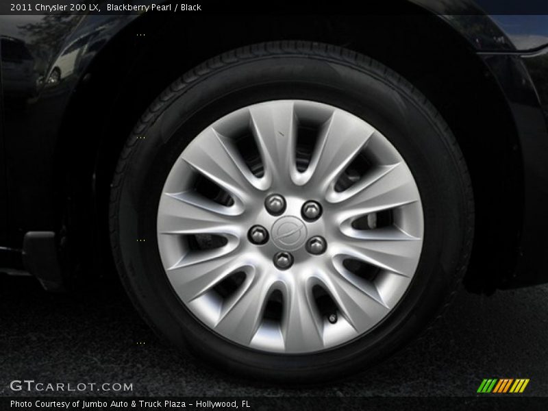 Blackberry Pearl / Black 2011 Chrysler 200 LX