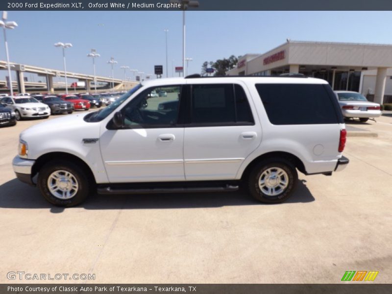Oxford White / Medium Graphite 2000 Ford Expedition XLT