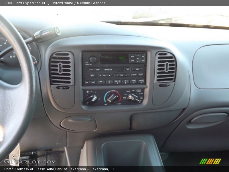 Oxford White / Medium Graphite 2000 Ford Expedition XLT