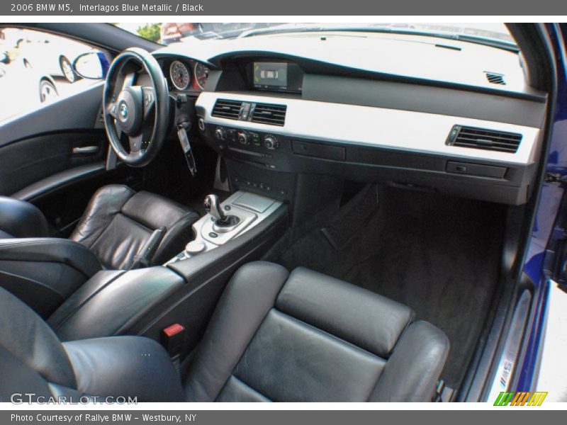 Dashboard of 2006 M5 