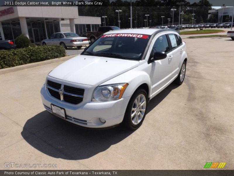 Bright White / Dark Slate Gray 2011 Dodge Caliber Heat