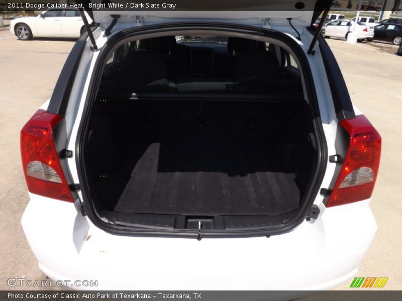 Bright White / Dark Slate Gray 2011 Dodge Caliber Heat