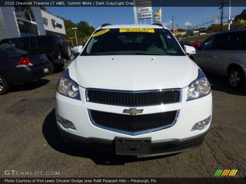 Summit White / Dark Gray/Light Gray 2010 Chevrolet Traverse LT AWD