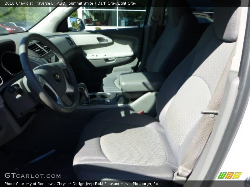 Summit White / Dark Gray/Light Gray 2010 Chevrolet Traverse LT AWD