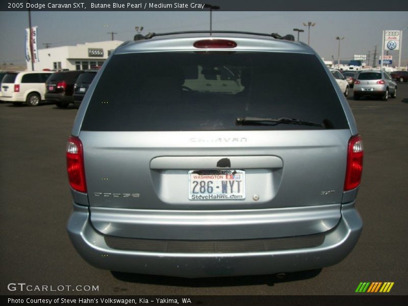 Butane Blue Pearl / Medium Slate Gray 2005 Dodge Caravan SXT