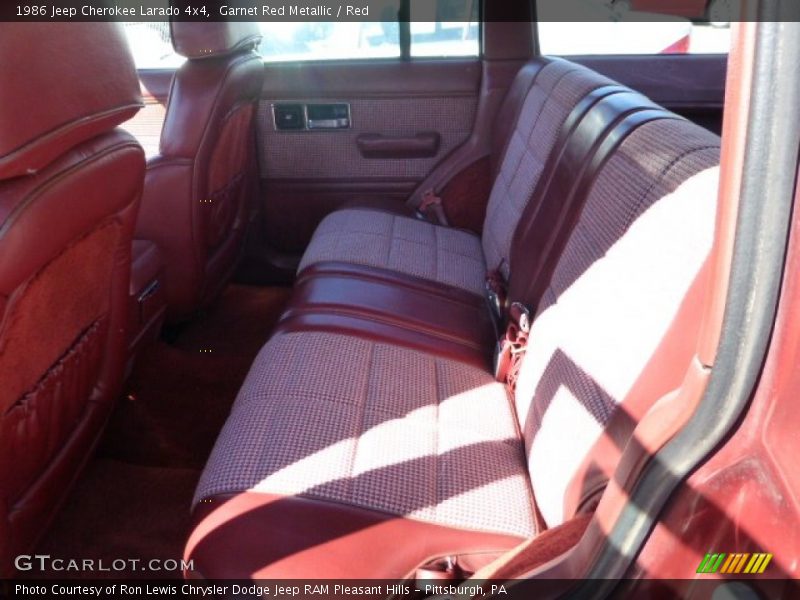 Garnet Red Metallic / Red 1986 Jeep Cherokee Larado 4x4