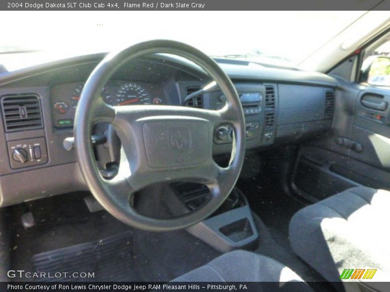 Flame Red / Dark Slate Gray 2004 Dodge Dakota SLT Club Cab 4x4