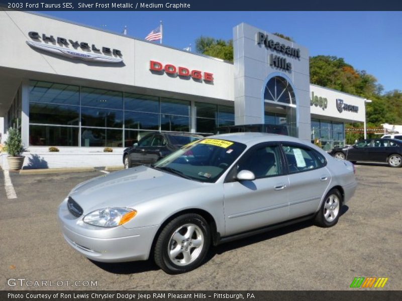 Silver Frost Metallic / Medium Graphite 2003 Ford Taurus SES