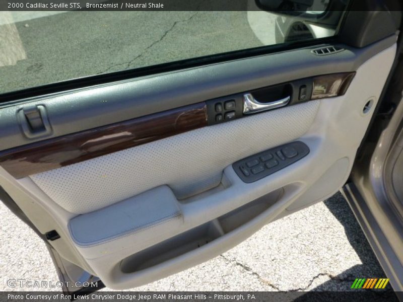 Bronzemist / Neutral Shale 2000 Cadillac Seville STS