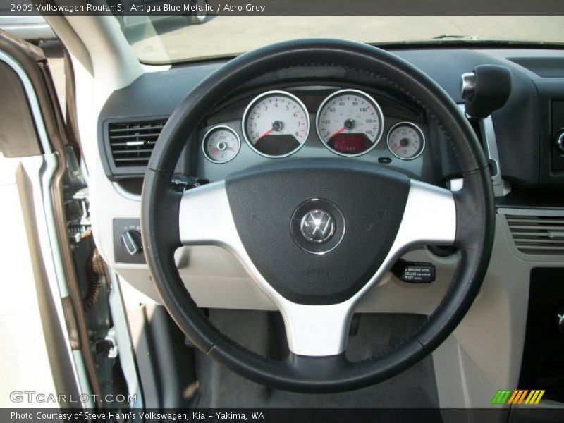 Antigua Blue Metallic / Aero Grey 2009 Volkswagen Routan S