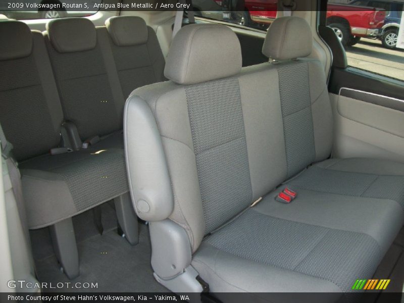 Antigua Blue Metallic / Aero Grey 2009 Volkswagen Routan S