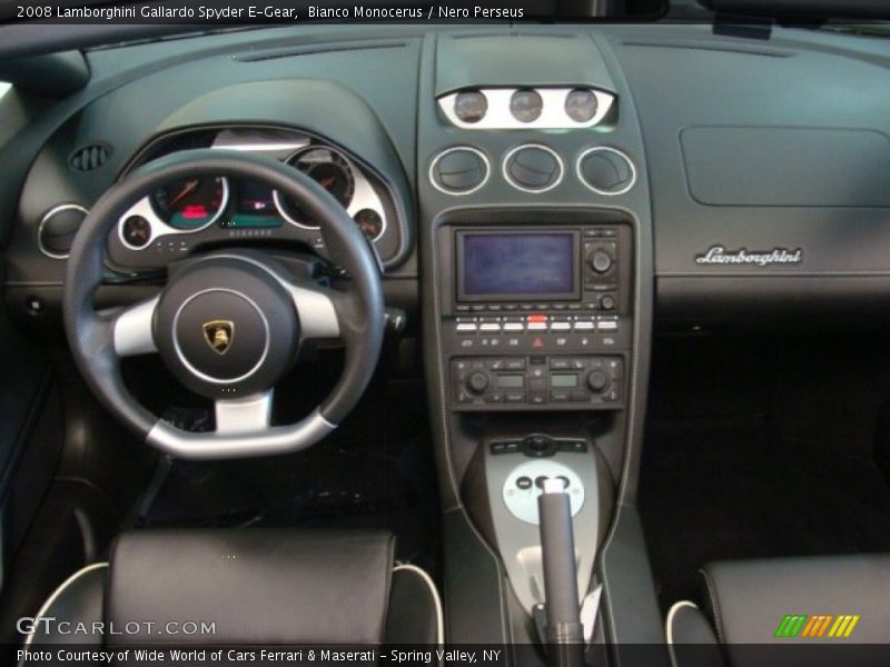 Dashboard of 2008 Gallardo Spyder E-Gear