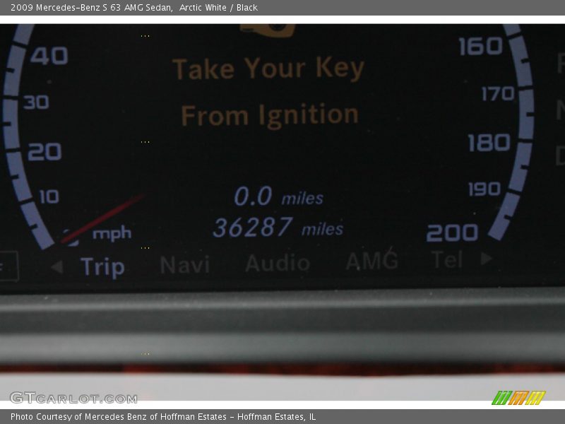 Arctic White / Black 2009 Mercedes-Benz S 63 AMG Sedan
