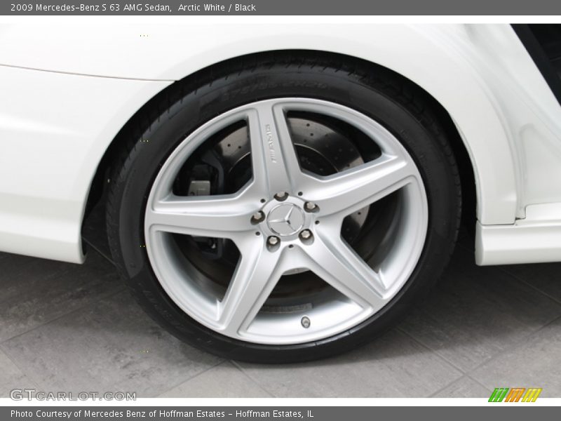 Arctic White / Black 2009 Mercedes-Benz S 63 AMG Sedan