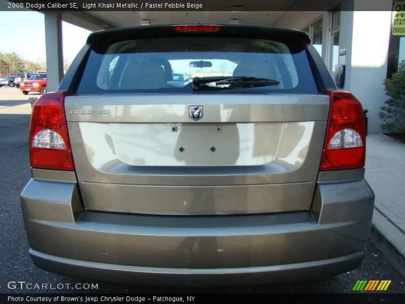 Light Khaki Metallic / Pastel Pebble Beige 2008 Dodge Caliber SE