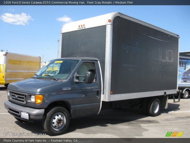 Front 3/4 View of 2006 E Series Cutaway E350 Commercial Moving Van