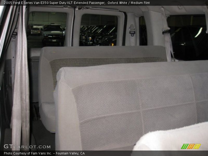 Oxford White / Medium Flint 2005 Ford E Series Van E350 Super Duty XLT Extended Passenger