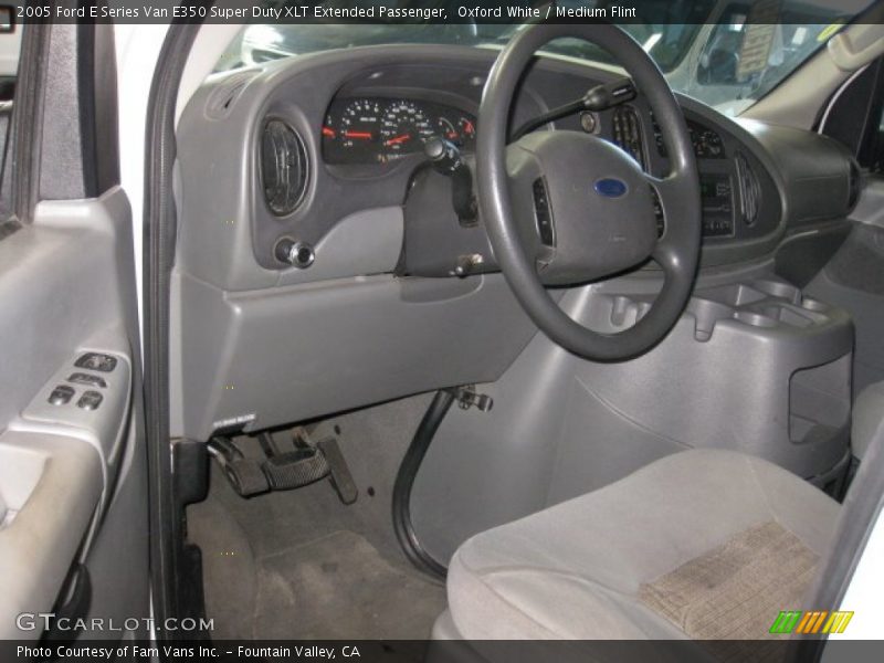 Oxford White / Medium Flint 2005 Ford E Series Van E350 Super Duty XLT Extended Passenger