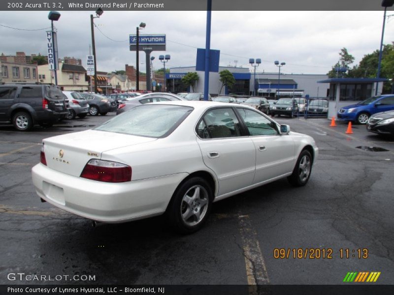 White Diamond Pearl / Parchment 2002 Acura TL 3.2