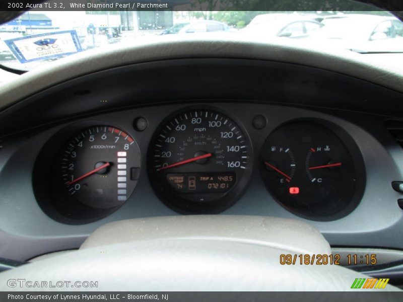 White Diamond Pearl / Parchment 2002 Acura TL 3.2