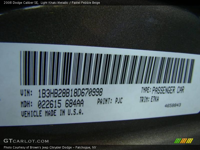 Light Khaki Metallic / Pastel Pebble Beige 2008 Dodge Caliber SE