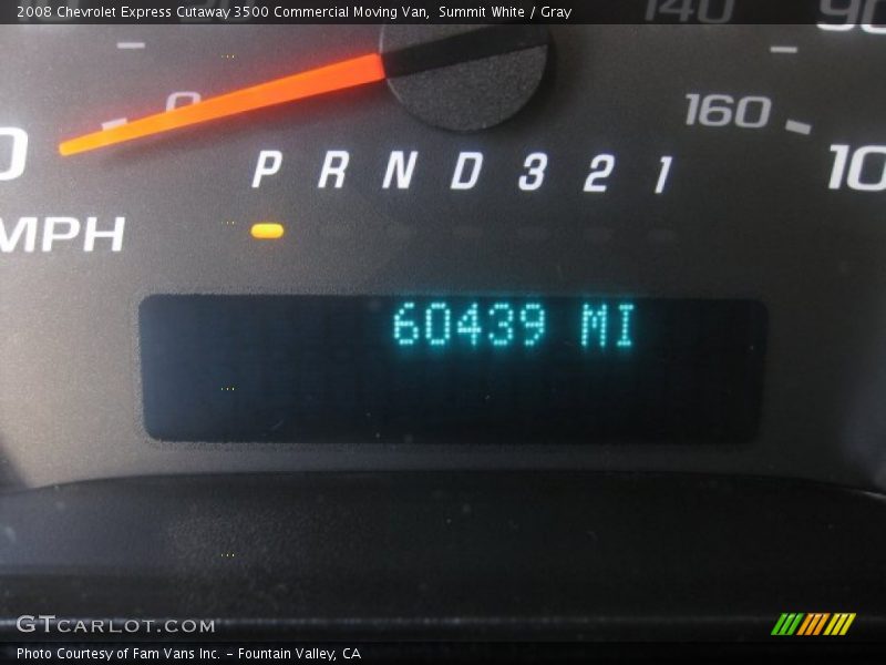 Summit White / Gray 2008 Chevrolet Express Cutaway 3500 Commercial Moving Van