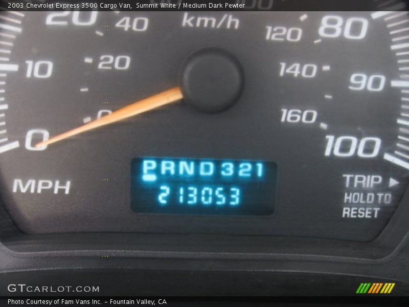 Summit White / Medium Dark Pewter 2003 Chevrolet Express 3500 Cargo Van