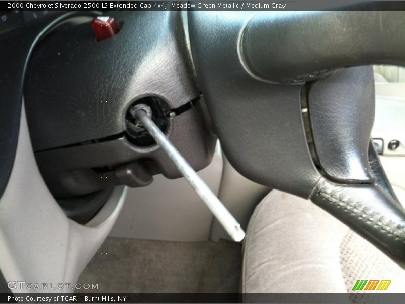 Meadow Green Metallic / Medium Gray 2000 Chevrolet Silverado 2500 LS Extended Cab 4x4
