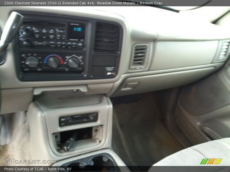 Meadow Green Metallic / Medium Gray 2000 Chevrolet Silverado 2500 LS Extended Cab 4x4
