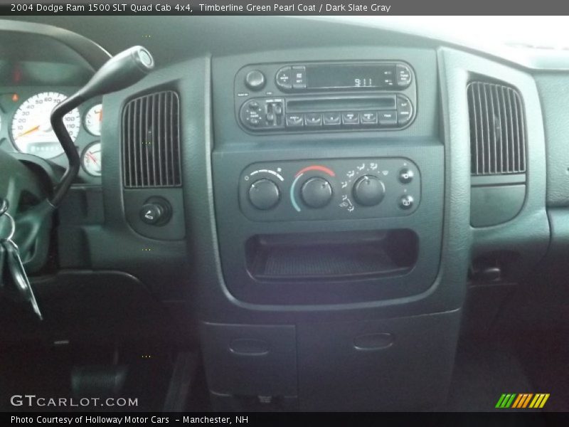 Timberline Green Pearl Coat / Dark Slate Gray 2004 Dodge Ram 1500 SLT Quad Cab 4x4