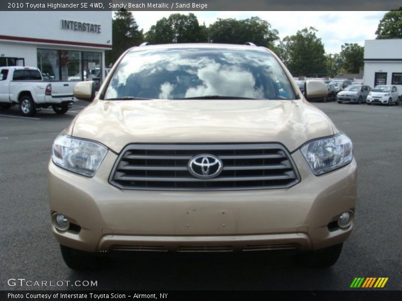 Sandy Beach Metallic / Sand Beige 2010 Toyota Highlander SE 4WD