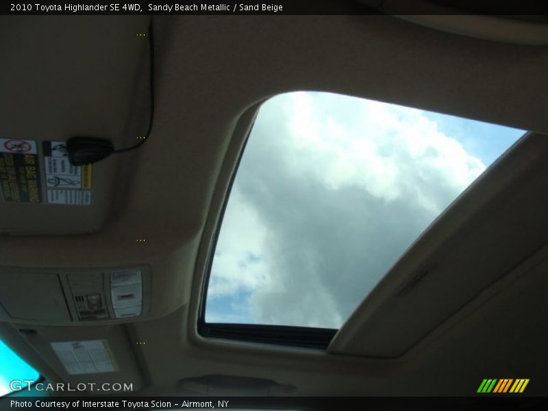Sandy Beach Metallic / Sand Beige 2010 Toyota Highlander SE 4WD