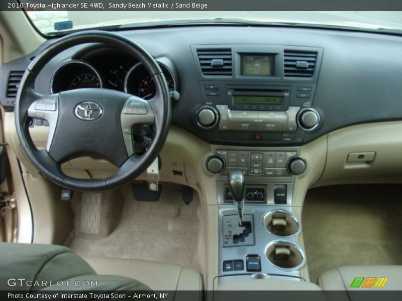 Sandy Beach Metallic / Sand Beige 2010 Toyota Highlander SE 4WD