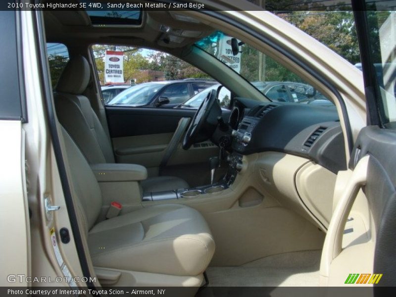 Sandy Beach Metallic / Sand Beige 2010 Toyota Highlander SE 4WD