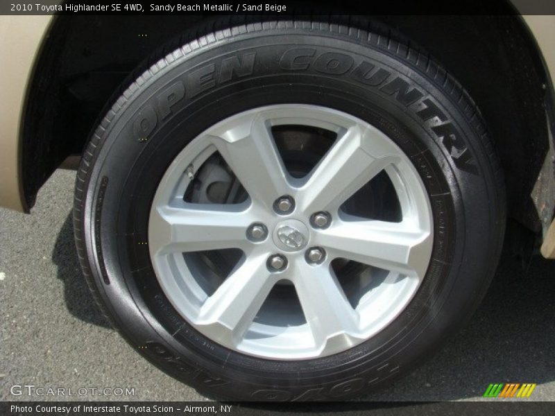 Sandy Beach Metallic / Sand Beige 2010 Toyota Highlander SE 4WD