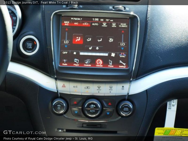 Pearl White Tri Coat / Black 2013 Dodge Journey SXT