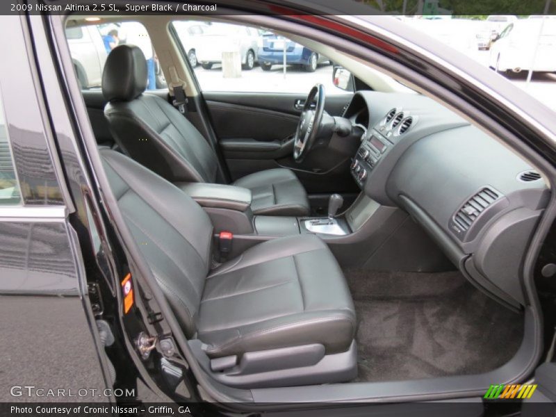  2009 Altima 2.5 SL Charcoal Interior