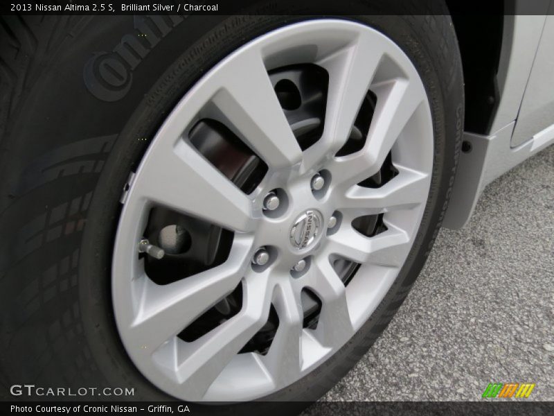 Brilliant Silver / Charcoal 2013 Nissan Altima 2.5 S