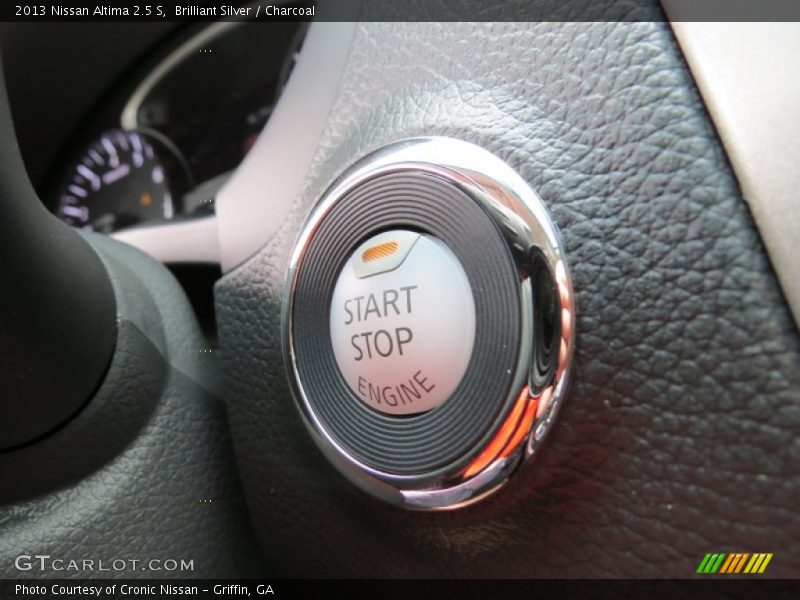 Brilliant Silver / Charcoal 2013 Nissan Altima 2.5 S