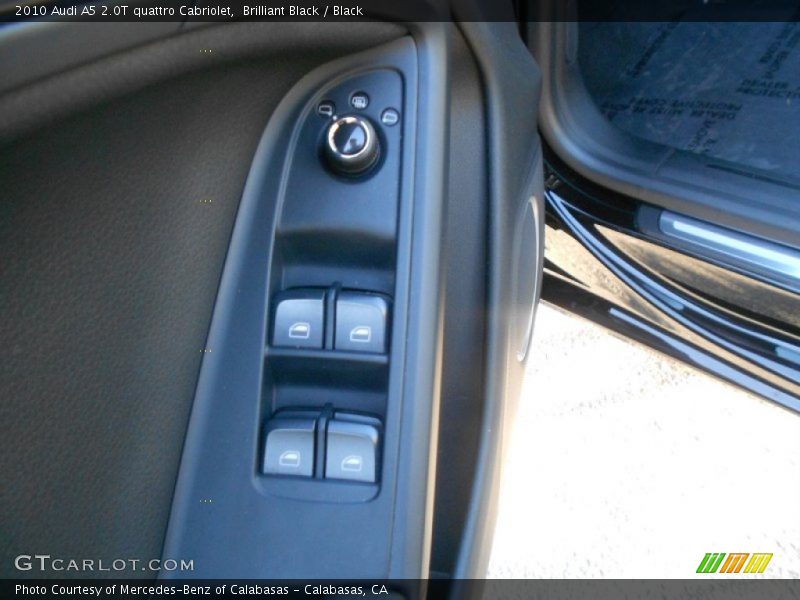 Controls of 2010 A5 2.0T quattro Cabriolet