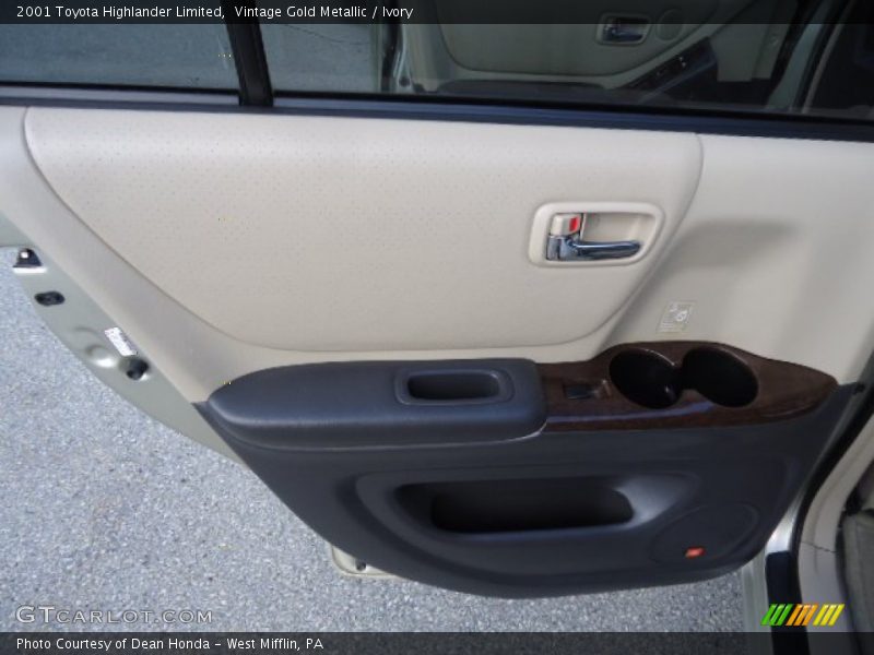 Vintage Gold Metallic / Ivory 2001 Toyota Highlander Limited