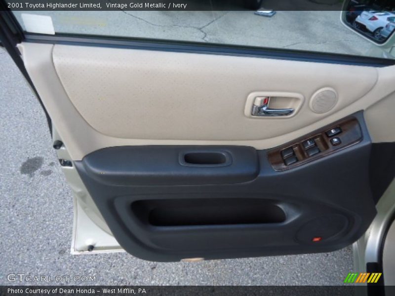 Vintage Gold Metallic / Ivory 2001 Toyota Highlander Limited