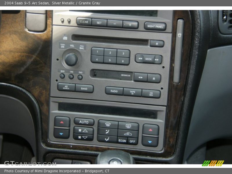 Silver Metallic / Granite Gray 2004 Saab 9-5 Arc Sedan