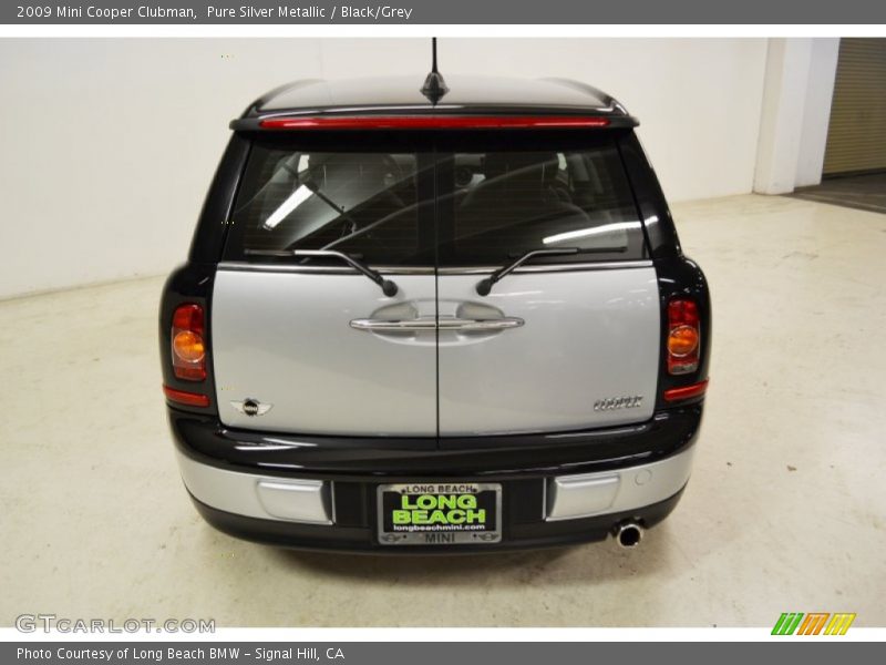 Pure Silver Metallic / Black/Grey 2009 Mini Cooper Clubman