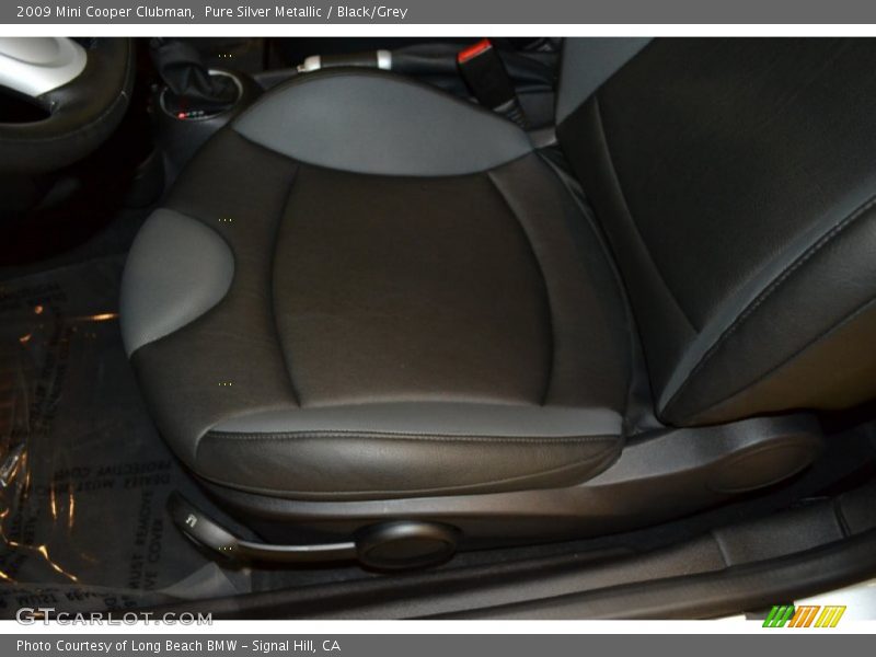 Pure Silver Metallic / Black/Grey 2009 Mini Cooper Clubman