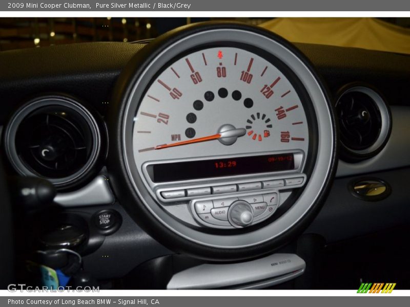 Pure Silver Metallic / Black/Grey 2009 Mini Cooper Clubman